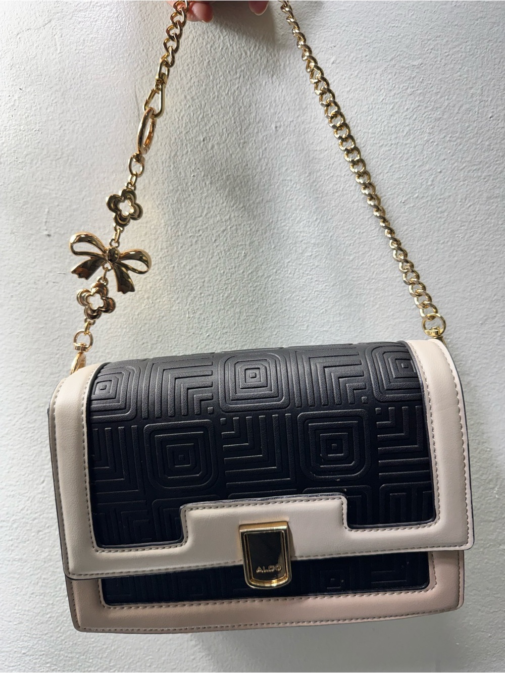 Aldo Grey and Cream Quilted Shoulder/Crossbody Bag with Gold Chain